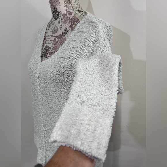 🛍️WARM & COZY Ivory boucle crew neck sweater size S. - Picture 3 of 12